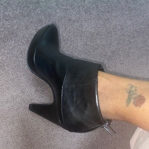 Verve Leather Bootie